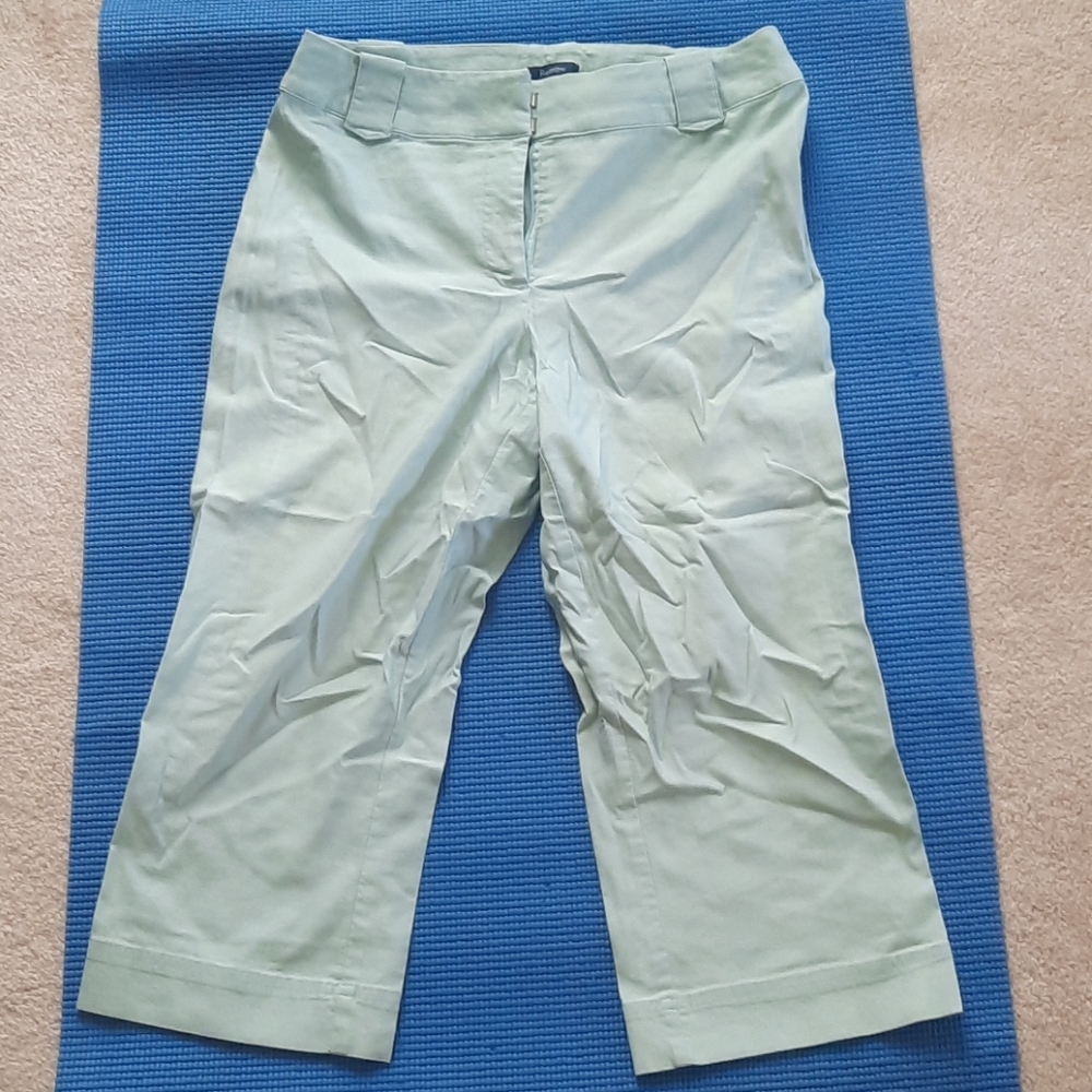 Seafoam green capris